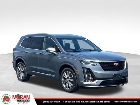 Used 2022 Cadillac XT6 Premium Luxury AWD/4WD image 7