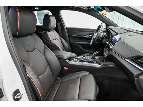 Used 2020 Cadillac CT4 V w/ Climate Package AWD/4WD image 17