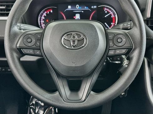 Used 2025 Toyota RAV4 LE AWD/4WD image 14