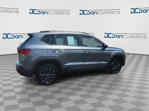 Used 2024 Volkswagen Taos S FWD image 8