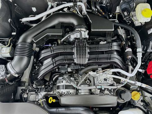 Certified 2025 Subaru Outback Premium image 29