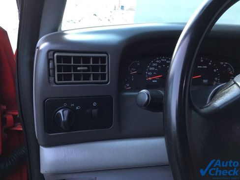 Used 2004 Ford F350 XLT image 24