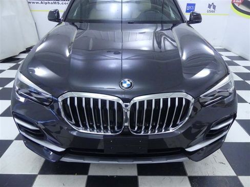 Used 2022 BMW X5 xDrive40i w/ Premium Package image 34