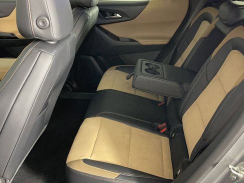 New 2025 Chevrolet Equinox ACTIV image 13