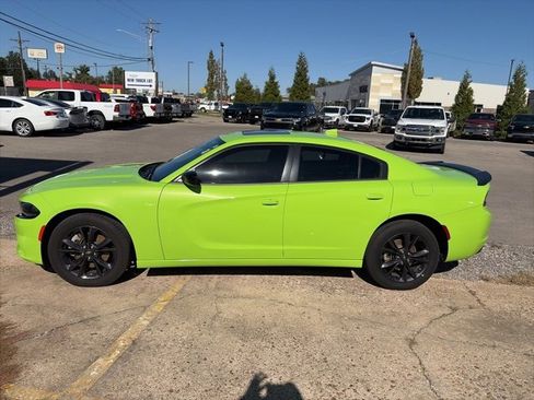 Used 2023 Dodge Charger SXT w/ Blacktop Special Edition image 3
