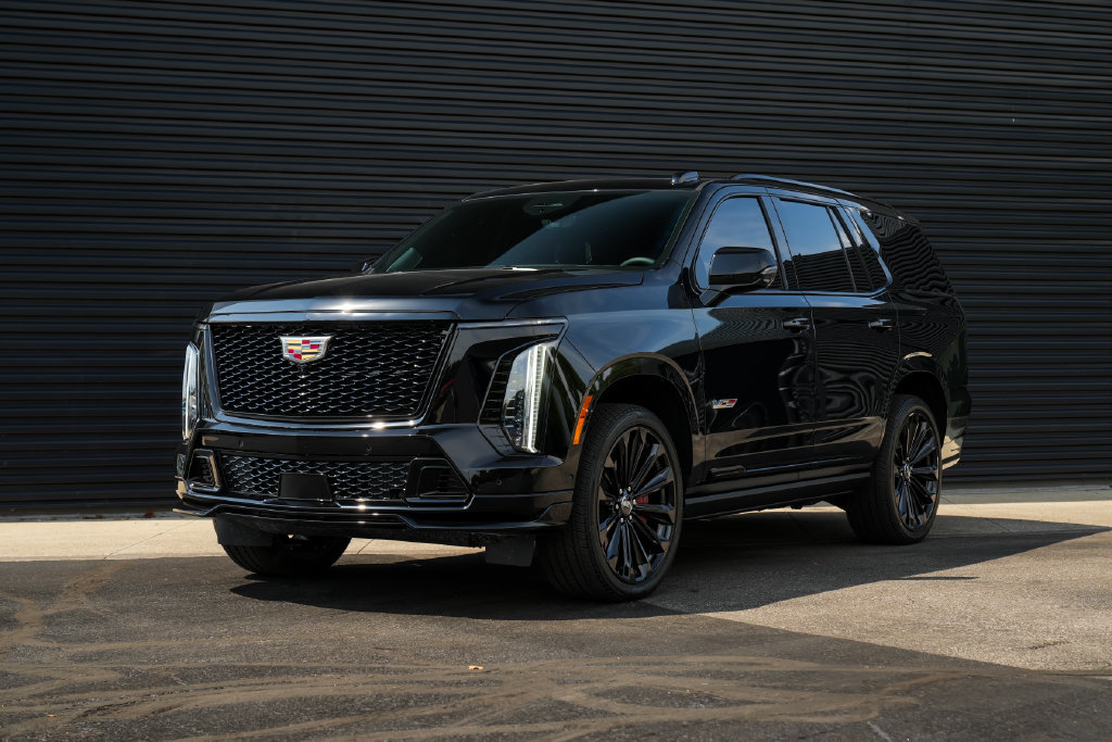 Used 2026 Cadillac Escalade V AWD/4WD image 1