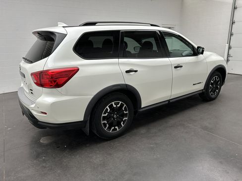 Used 2020 Nissan Pathfinder SL image 9
