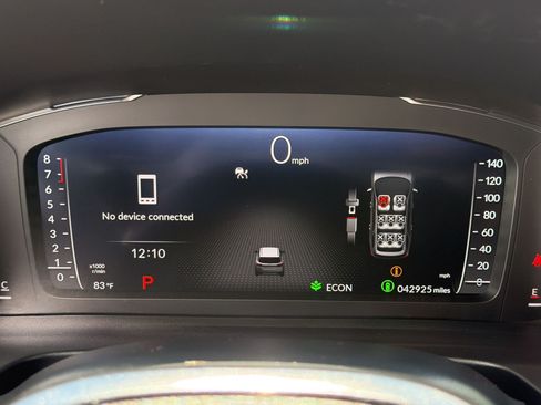 Used 2025 Honda Pilot Black Edition image 23