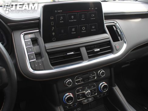 Used 2023 GMC Yukon AT4 w/ LPO, Floor Liner Package image 15