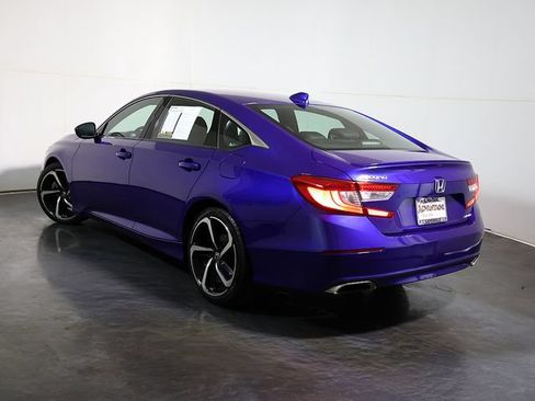 Used 2019 Honda Accord Sport image 2