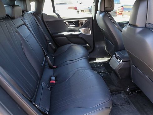 Used 2023 Mercedes-Benz EQE 500 4MATIC Sedan image 18
