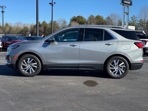 Used 2023 Chevrolet Equinox Premier image 6