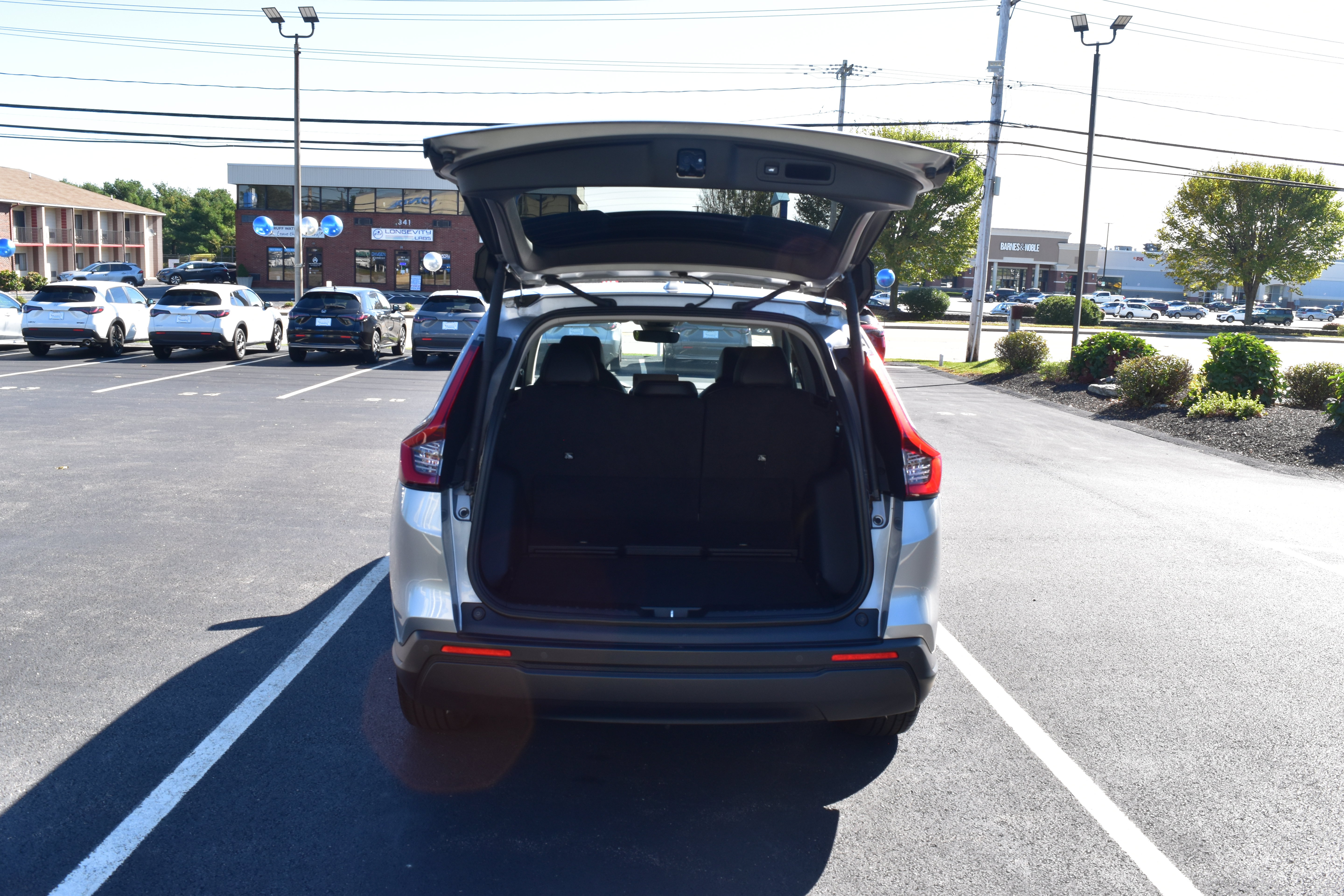 Used 2024 Honda CR-V EX-L image 9