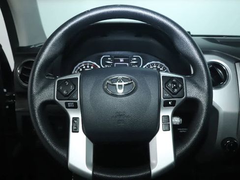 Used 2019 Toyota Tundra SR5 w/ SR5 Upgrade Package AWD/4WD image 21