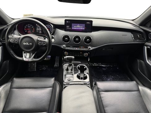 Used 2022 Kia Stinger GT-Line image 10