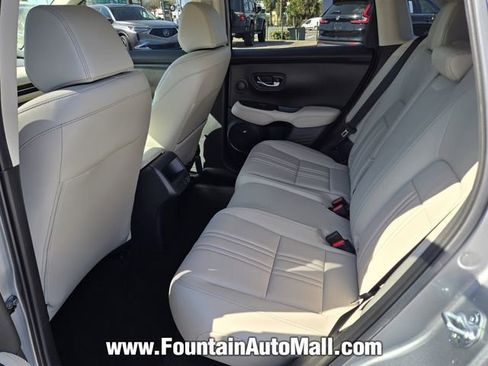 Used 2024 Honda HR-V EX-L image 9