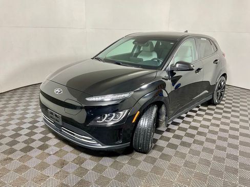 Used 2023 Hyundai Kona Limited image 11