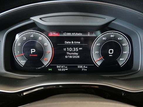 Used 2021 Audi Q8 Premium Plus AWD/4WD image 18