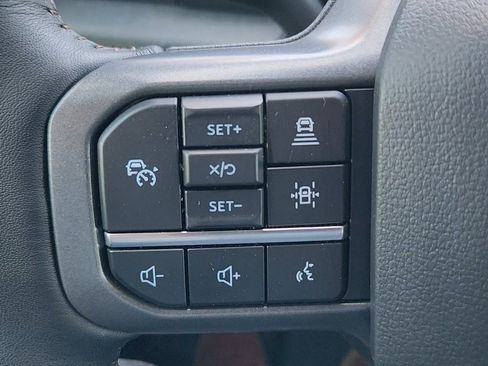 Used 2023 Ford F150 Lightning Lariat AWD/4WD image 15
