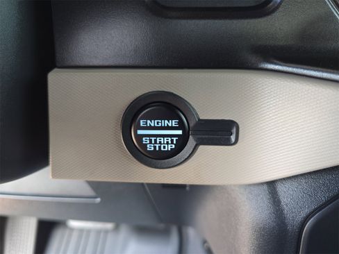 Certified 2023 Ford Bronco Wildtrak image 24