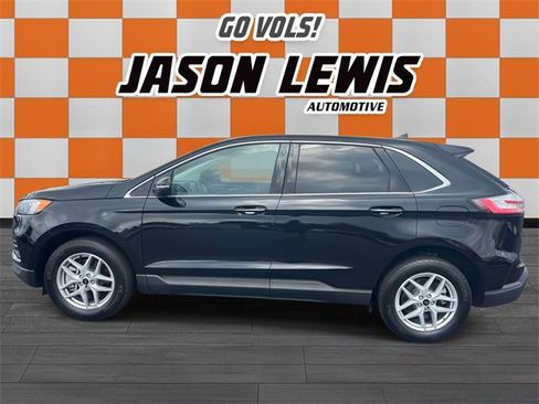 Used 2024 Ford Edge Titanium image 7