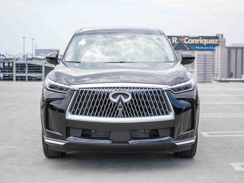 Used 2026 INFINITI QX60 Pure w/ Cargo Package FWD image 2