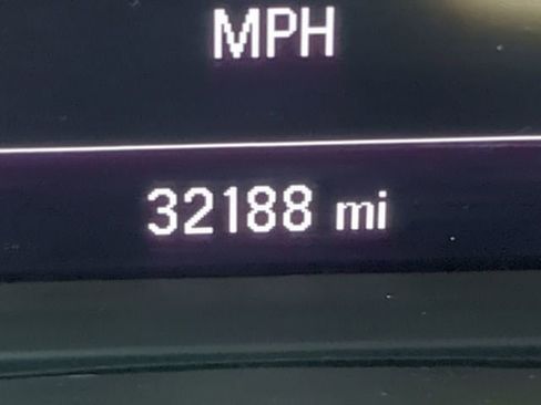 Used 2022 Chevrolet Equinox LS image 31