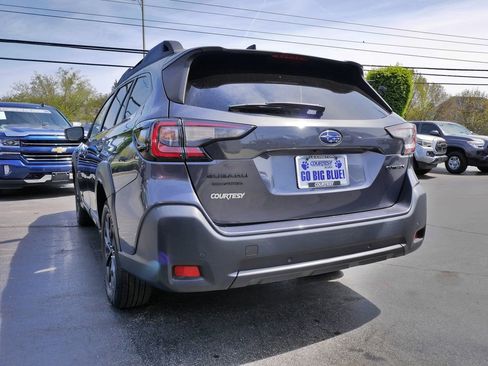 Used 2023 Subaru Outback Onyx Edition AWD/4WD image 5