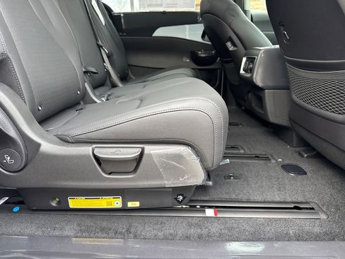 New 2026 Kia Carnival SX Prestige image 15