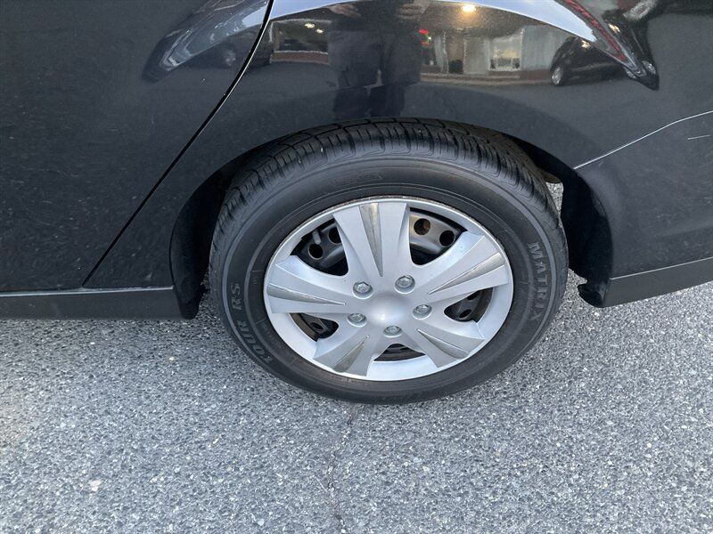 Used 2012 Ford Focus SE FWD image 10