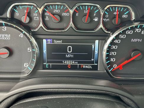 Certified 2017 GMC Yukon XL SLT w/ Open Road Package image 12