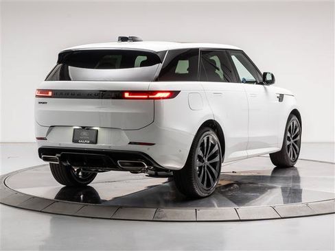 New 2026 Land Rover Range Rover Autobiography AWD/4WD image 5