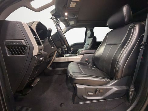 Used 2021 Ford F250 Lariat image 13