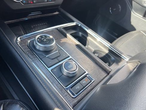 Certified 2021 Ford Expedition Max Limited image 19