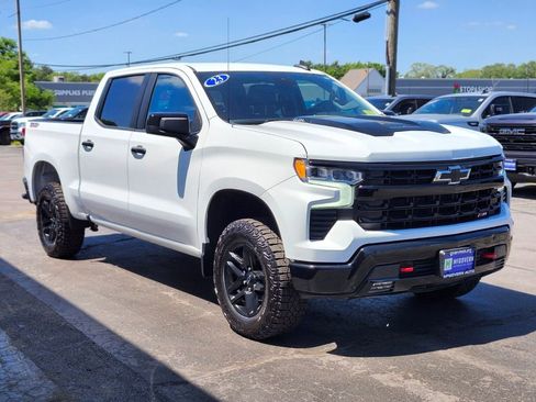 Used 2023 Chevrolet Silverado 1500 LT Trail Boss w/ Convenience Package II AWD/4WD image 7