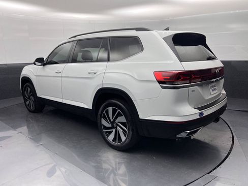 Used 2024 Volkswagen Atlas SE FWD image 33
