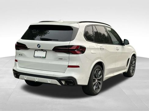 New 2026 BMW X5 xDrive50e w/ M Sport Package AWD/4WD image 4