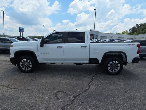 New 2026 Chevrolet Silverado 2500 Custom w/ Custom Convenience Package AWD/4WD image 5