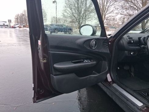 Used 2017 MINI Cooper Clubman image 10