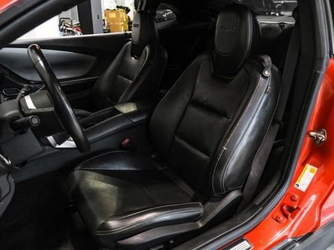 Used 2010 Chevrolet Camaro SS w/ LPO, Ground Effects Package RWD image 24