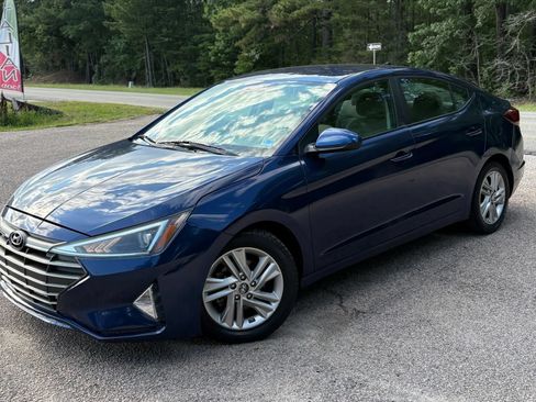 Used 2020 Hyundai Elantra SEL FWD image 3