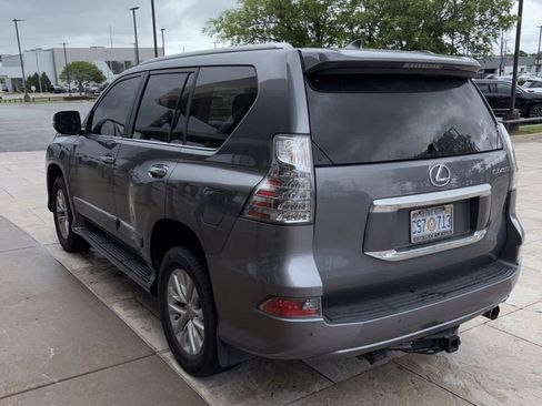 Used 2016 Lexus GX 460 w/ Premium Package AWD/4WD image 11
