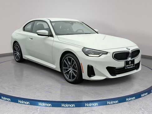 Certified 2025 BMW 230i xDrive Coupe w/ Convenience Package image 3