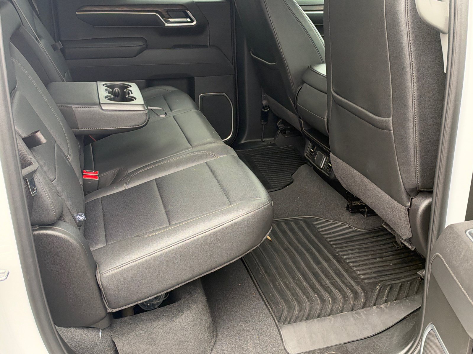 Used 2025 GMC Sierra 1500 SLT AWD/4WD image 15