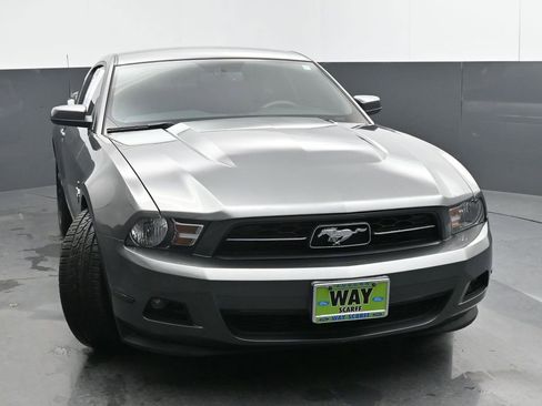 Used 2011 Ford Mustang Premium w/ 202A Rapid Spec Order Code image 8