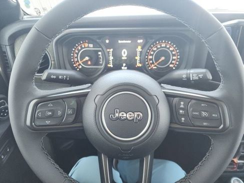 New 2026 Jeep Gladiator Willys image 13