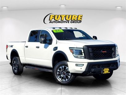 Used 2021 Nissan Titan PRO-4X w/ Pro-4x Convenience Package