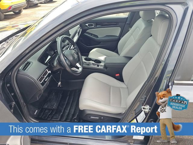 Used 2025 Honda Civic Sport Touring image 2