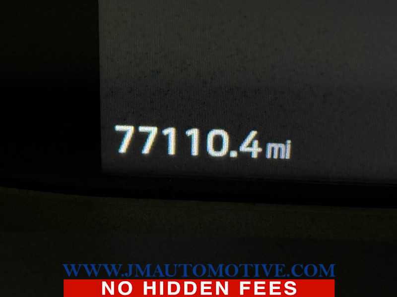 Used 2023 Ford Escape Active w/ Tech Pack #1 AWD/4WD image 21