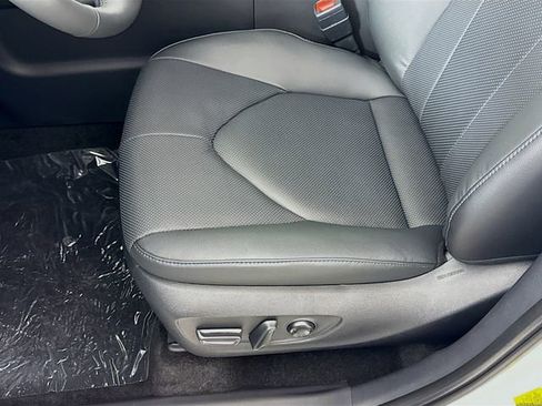 New 2026 Toyota Grand Highlander AWD image 18
